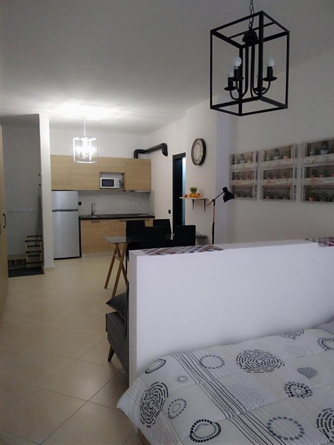 Coastal Apartment Дуррес Экстерьер фото