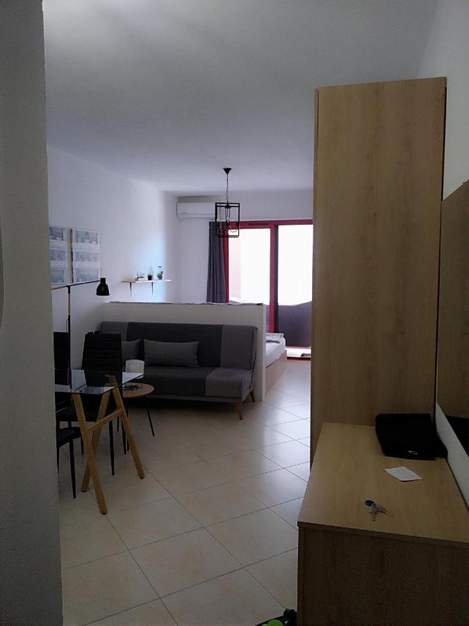 Coastal Apartment Дуррес Экстерьер фото